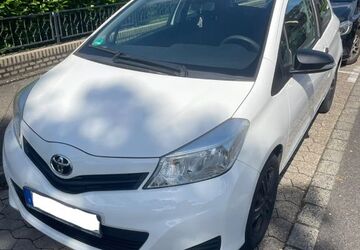 Toyota Yaris 95.740 km 5.000 &euro; Erkrath 40699