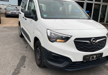 Opel Combo 277.000 km 5.900 &euro; Monheim 40789