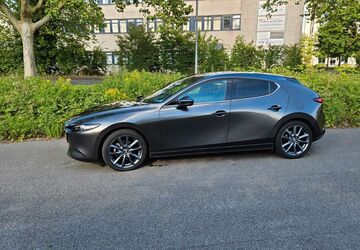 Mazda 3 98.860 km 18.890 &euro; Ratingen 40878