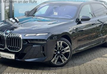 BMW 740 11.900 km 94.880 &euro; Mülheim an der Ruhr 45478