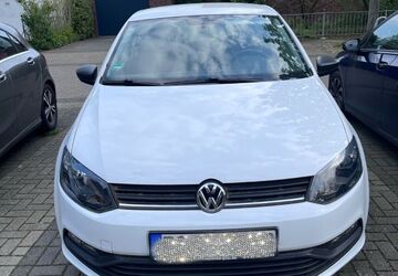 VW Polo 82.690 km 5.600 &euro; Meerbusch 40667