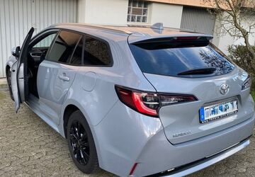 Toyota Corolla 70.200 km 14.800 &euro; Mülheim an der Ruhr 45472