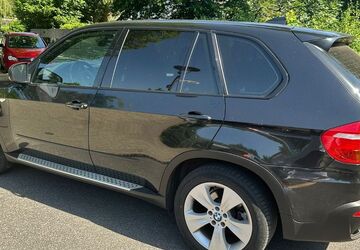 BMW X5 273.000 km 10.300 &euro; Krefeld 47800