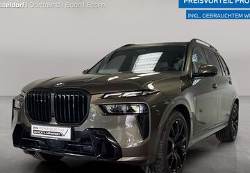 BMW X7 15.996 km 113.899 &euro; Düsseldorf 40237