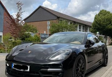 Porsche Panamera 144.000 km 54.500 &euro; Mülheim an der Ruhr 45470