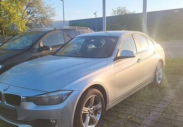 BMW 316 200.000 km 6.700 &euro; Düsseldorf 40549