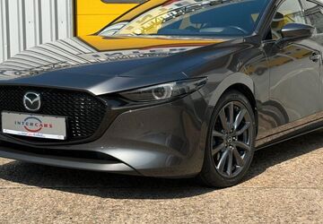 Mazda 3 122.000 km 15.900 &euro; Krefeld 47799