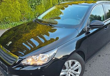 Peugeot 308 197.223 km 4.400 &euro; Nettetal 41334