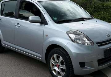 Daihatsu Sirion 161.914 km 2.350 &euro; Krefeld 47809