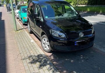 VW Caddy 193.000 km 7.400 &euro; Ratingen 40880