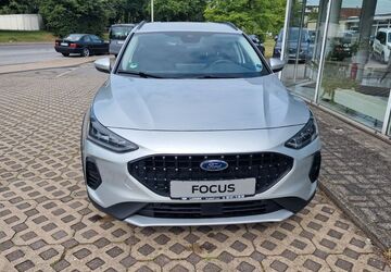 Ford Focus 11.900 km 25.900 &euro; Krefeld 47809