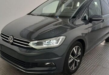VW Touran 27.000 km 30.790 &euro; Meerbusch 40668