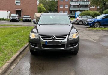 VW Touareg 363.000 km 4.499 &euro; Duisburg 47178