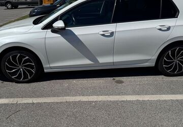 VW Golf 158.000 km 18.495 &euro; Meerbusch 40670