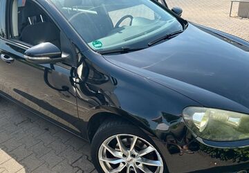 VW Golf 106.000 km 5.990 &euro; Meerbusch 40670