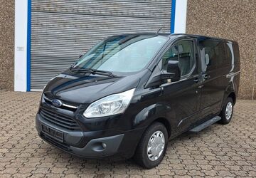 Ford Tourneo Custom 212.000 km 10.500 &euro; Moers 47441