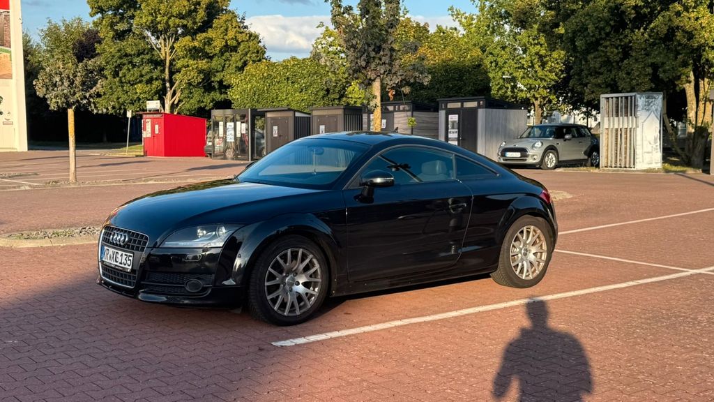Audi TT 250.000 km 8.450 &euro; Krefeld 47807