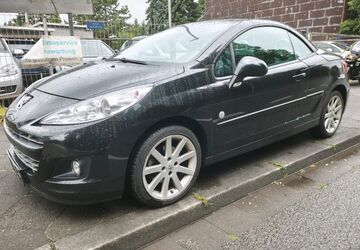 Peugeot 207 117.600 km 4.900 &euro; Mönchengladbach - Odenkirchen 41199