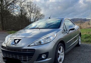 Peugeot 207 161.000 km 3.200 &euro; Oberhausen 46049
