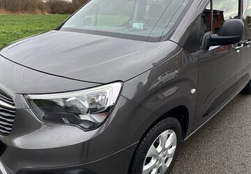Opel Combo 69.000 km 17.740 &euro; Oberhausen 46149