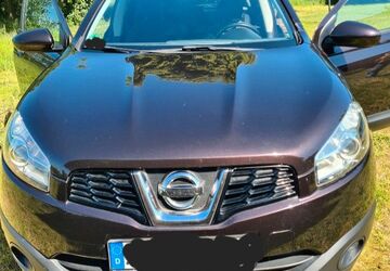 Nissan Qashqai 236.000 km 4.490 &euro; Kamp-lintfort 47475