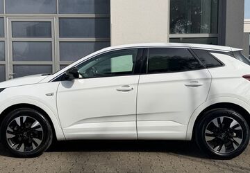 Opel Grandland (X) 84.467 km 16.990 &euro; Hilden 40721