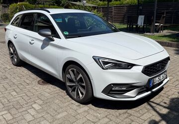 Seat Leon 84.700 km 18.700 &euro; Duisburg 47167