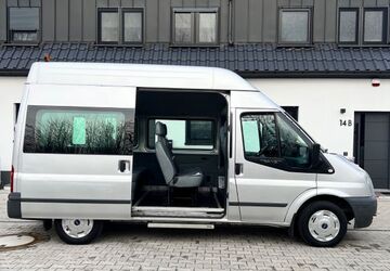 Ford Transit 95.421 km 12.489 &euro; Düsseldorf 40599