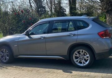 BMW X1 330.000 km 5.700 &euro; Meerbusch 40668