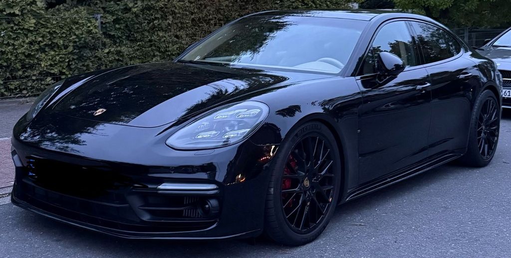 Porsche Panamera 140.049 km 53.950 &euro; Mülheim an der Ruhr 45470