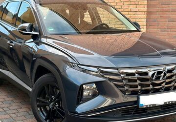 Hyundai TUCSON 73.000 km 22.990 &euro; Moers 47445