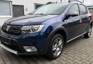 Dacia Sandero 33.400 km 7.999 &euro; Meerbusch 40668