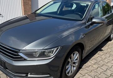 VW Passat 271.000 km 8.700 &euro; Neuss 41462
