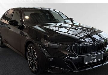 BMW i5 4.000 km 72.950 &euro; Moers 47441