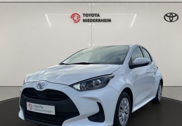 Toyota Yaris 30.200 km 13.785 &euro; Krefeld 47809