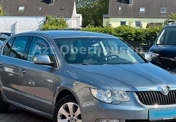 Skoda Superb 100.000 km 7.990 &euro; Oberhausen 46049