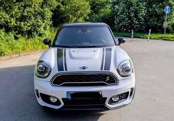 Mini Countryman SE (Cooper) 59.843 km 19.999 &euro; Meerbusch 40667