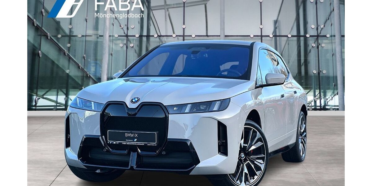 BMW iX 2.400 km 106.690 &euro; Mönchengladbach 41066