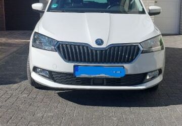 Skoda Fabia 24.780 km 12.590 &euro; Krefeld 47807