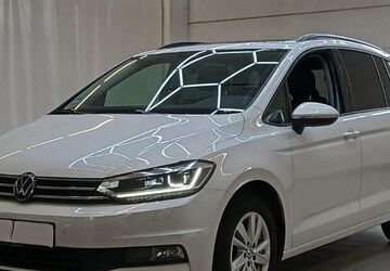 VW Touran 46.000 km 29.880 &euro; Meerbusch 40668