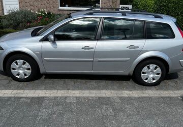 Renault Megane 179.000 km 2.550 &euro; Viersen 41749
