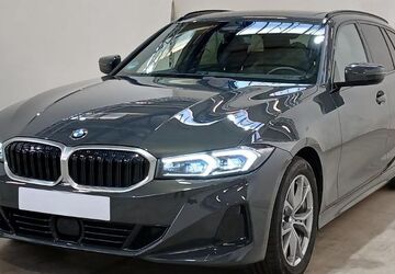 BMW 320 8.400 km 44.765 &euro; Meerbusch 40668