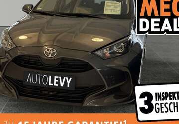 Toyota Yaris 14.814 km 13.390 &euro; Neuss 41464