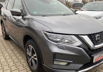 Nissan X-Trail 99.320 km 17.999 &euro; Moers 47445