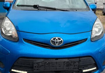 Toyota Aygo (X) 144.469 km 3.499 &euro; Mönchengladbach 41199