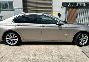 BMW 740 105.158 km 19.900 &euro; Duisburg 47138