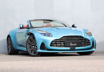 Aston Martin DB12 8.902 km 215.000 &euro; Düsseldorf 40591