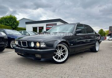 BMW 740 274.999 km 13.499 &euro; Mönchengladbach 41238
