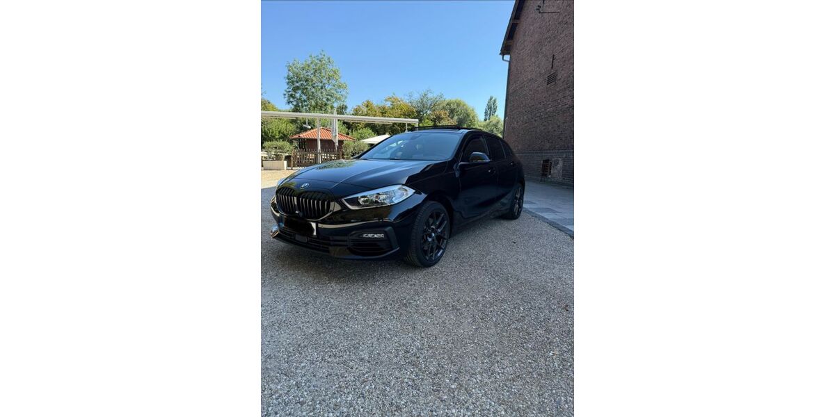 BMW 118 68.000 km 18.999 &euro; Düsseldorf 40477
