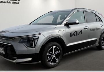 Kia Niro 14.714 km 32.980 &euro; Korschenbroich 41352
